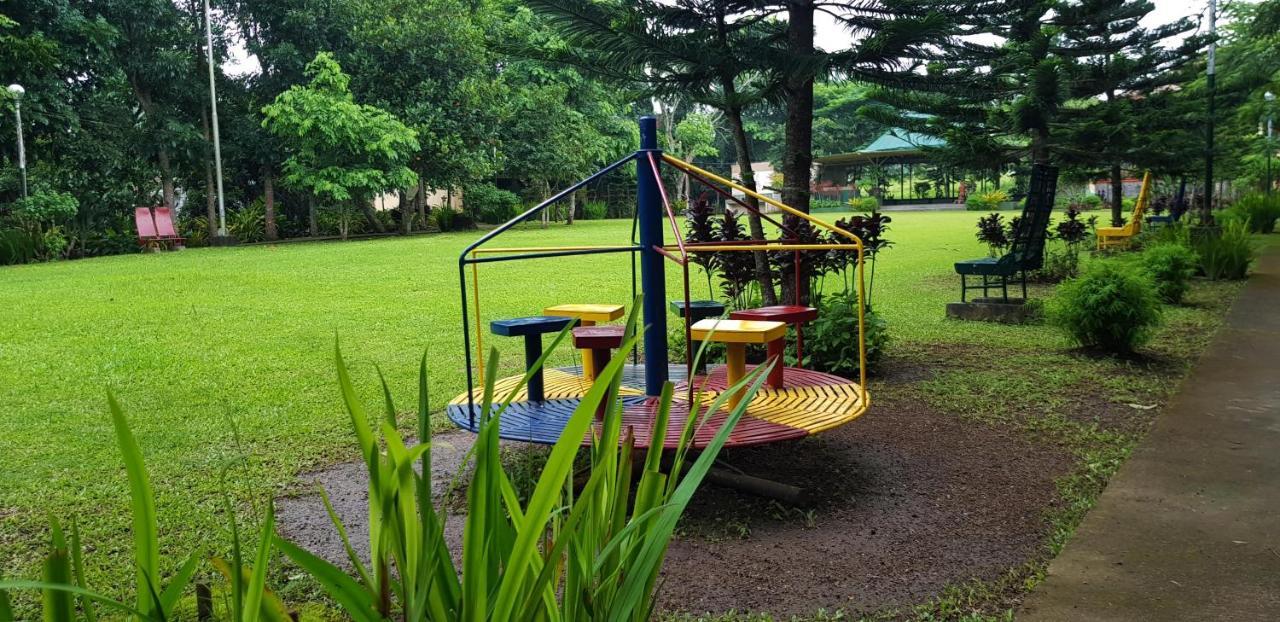 Tagaytay Summer House Tagaytay City Exterior foto